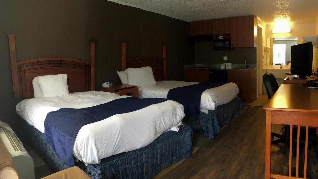 Americas Best Value Inn & Suites Jackson Bagian luar foto