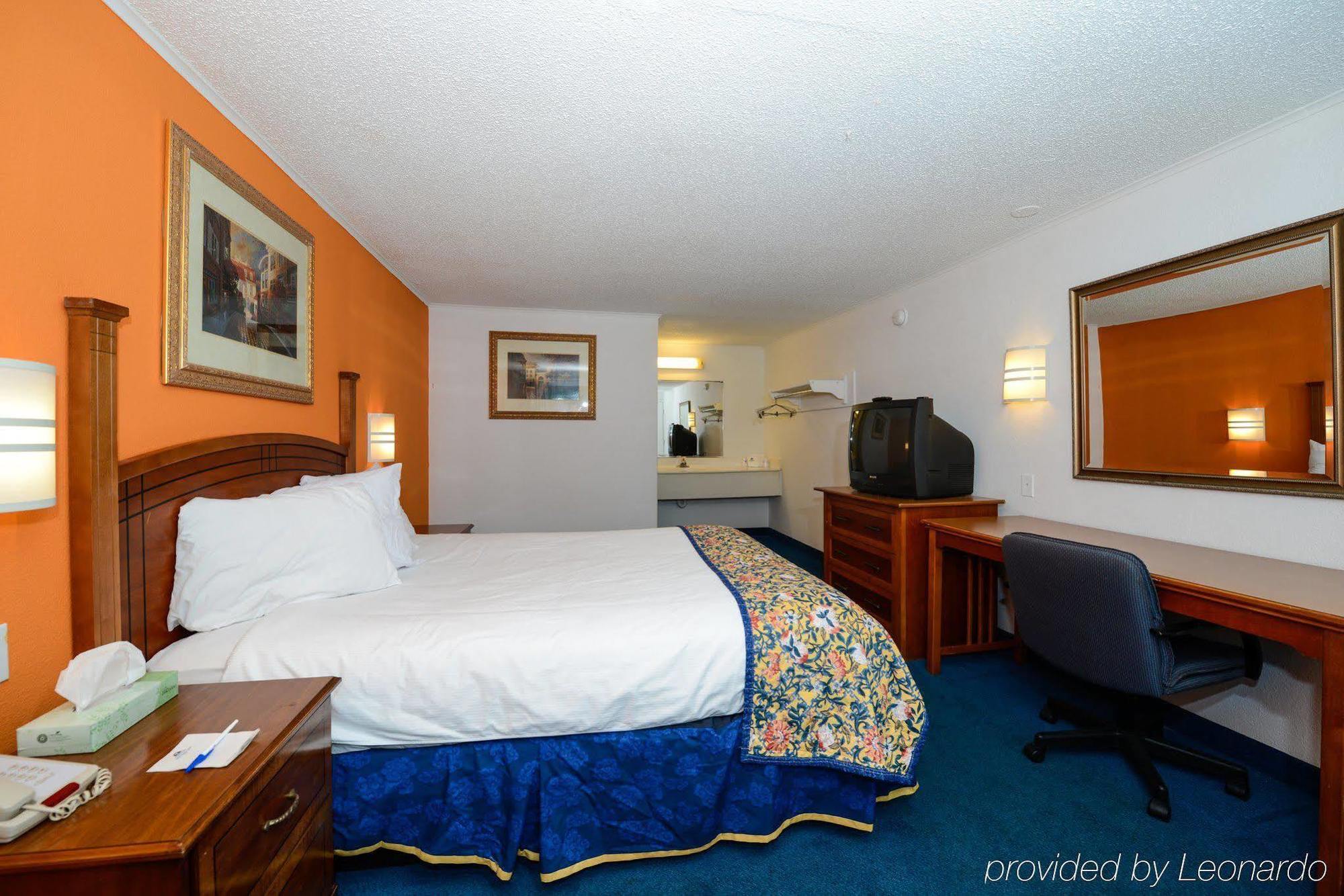 Americas Best Value Inn & Suites Jackson Ruang foto