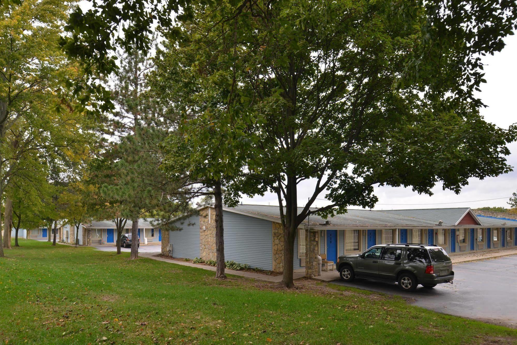 Americas Best Value Inn & Suites Jackson Bagian luar foto